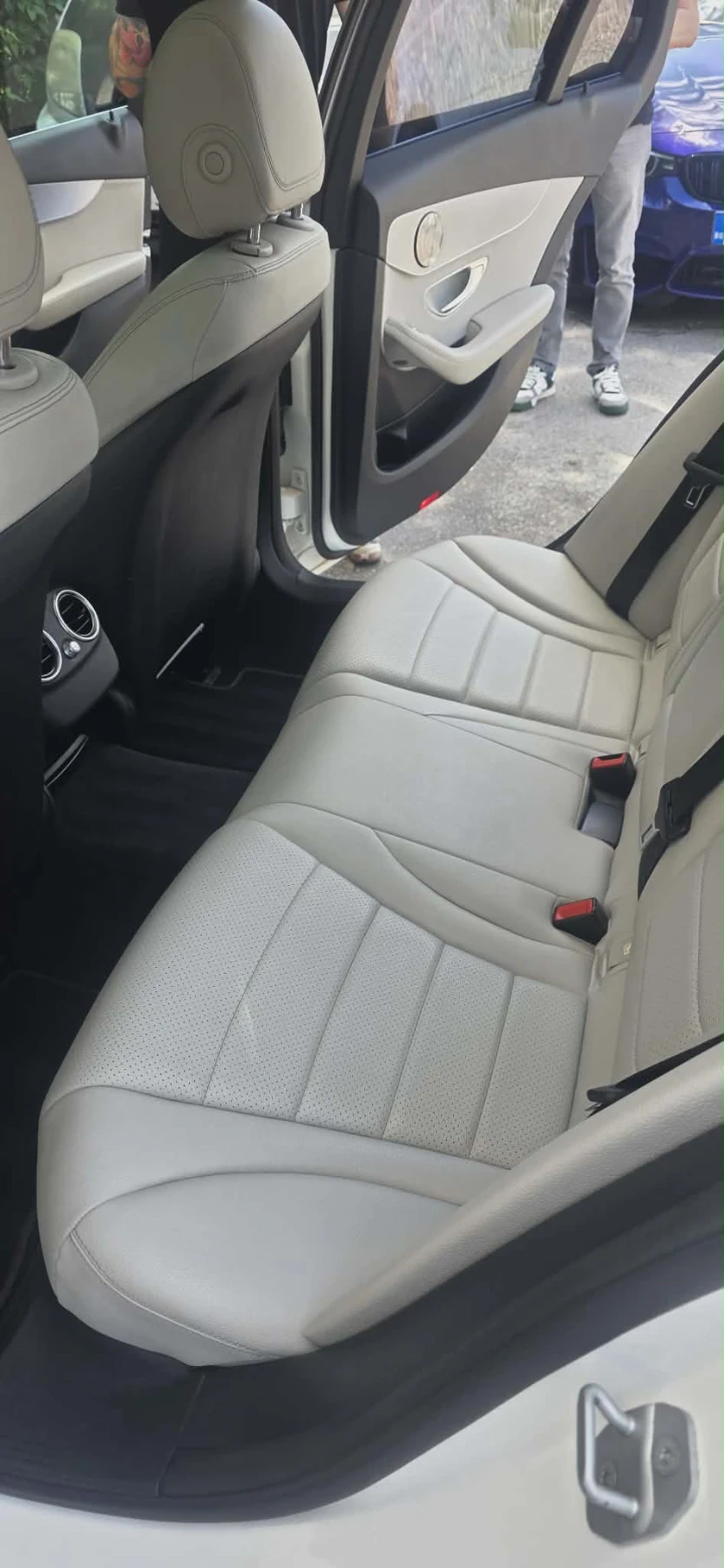 Mercedes-Benz C 200, снимка 11 - Автомобили и джипове - 54662758