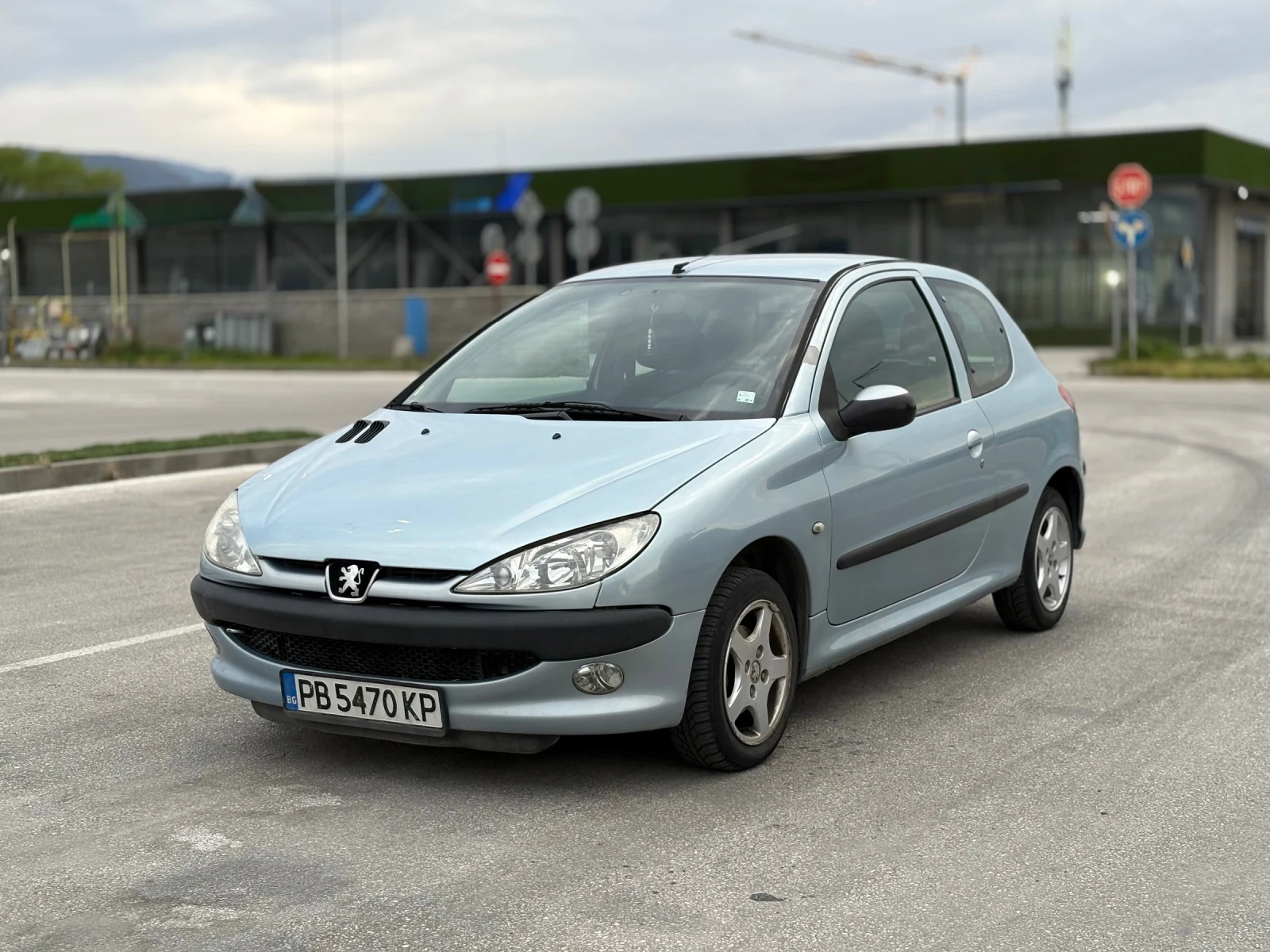 Peugeot 206