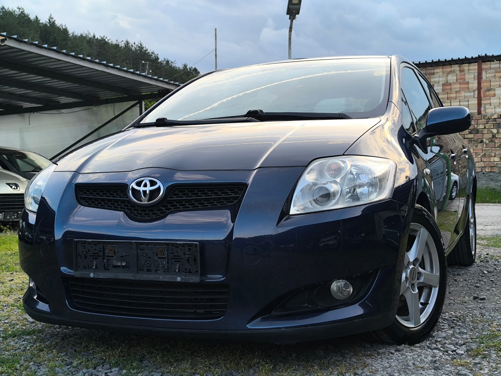 Toyota Auris -2.0D4D-126кс-6 скорости-КЛИМАТРОНИК-ОТЛИЧНА !!!, снимка 7 - Автомобили и джипове - 54758539