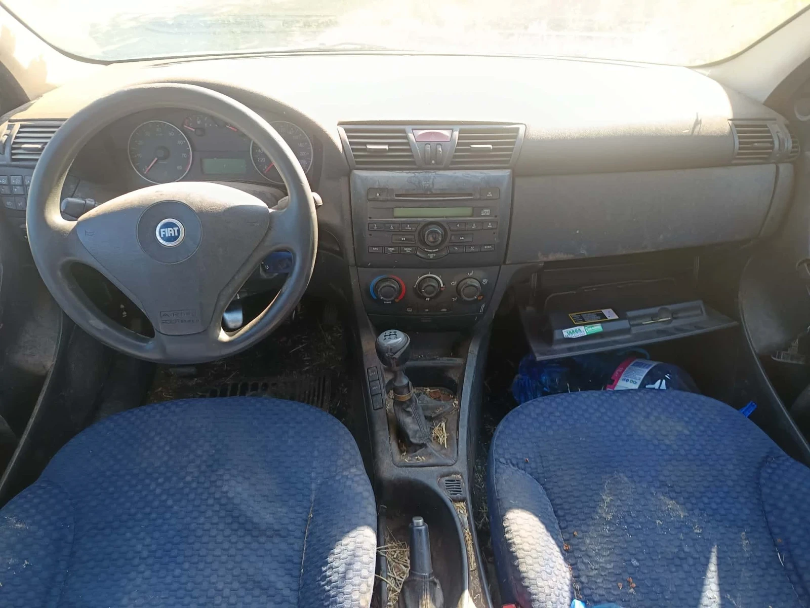 Fiat Stilo 1.6 benzin 16V, снимка 3 - Автомобили и джипове - 55235158