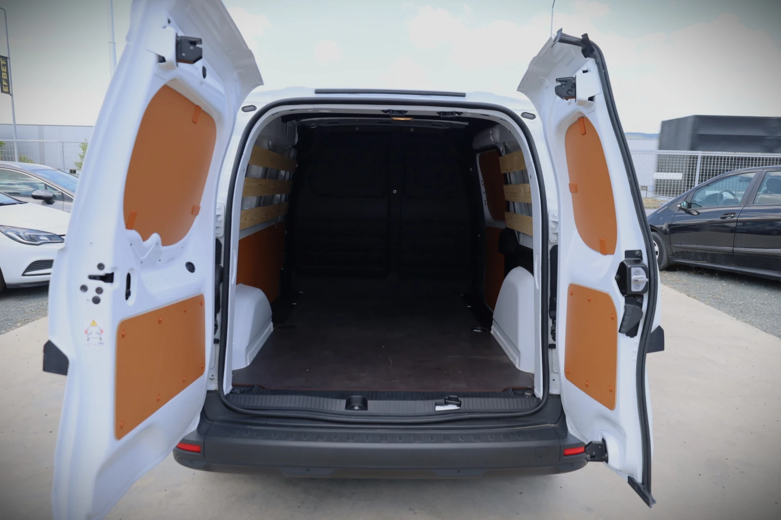 Renault Kangoo | Mobile.bg � ����������� 11