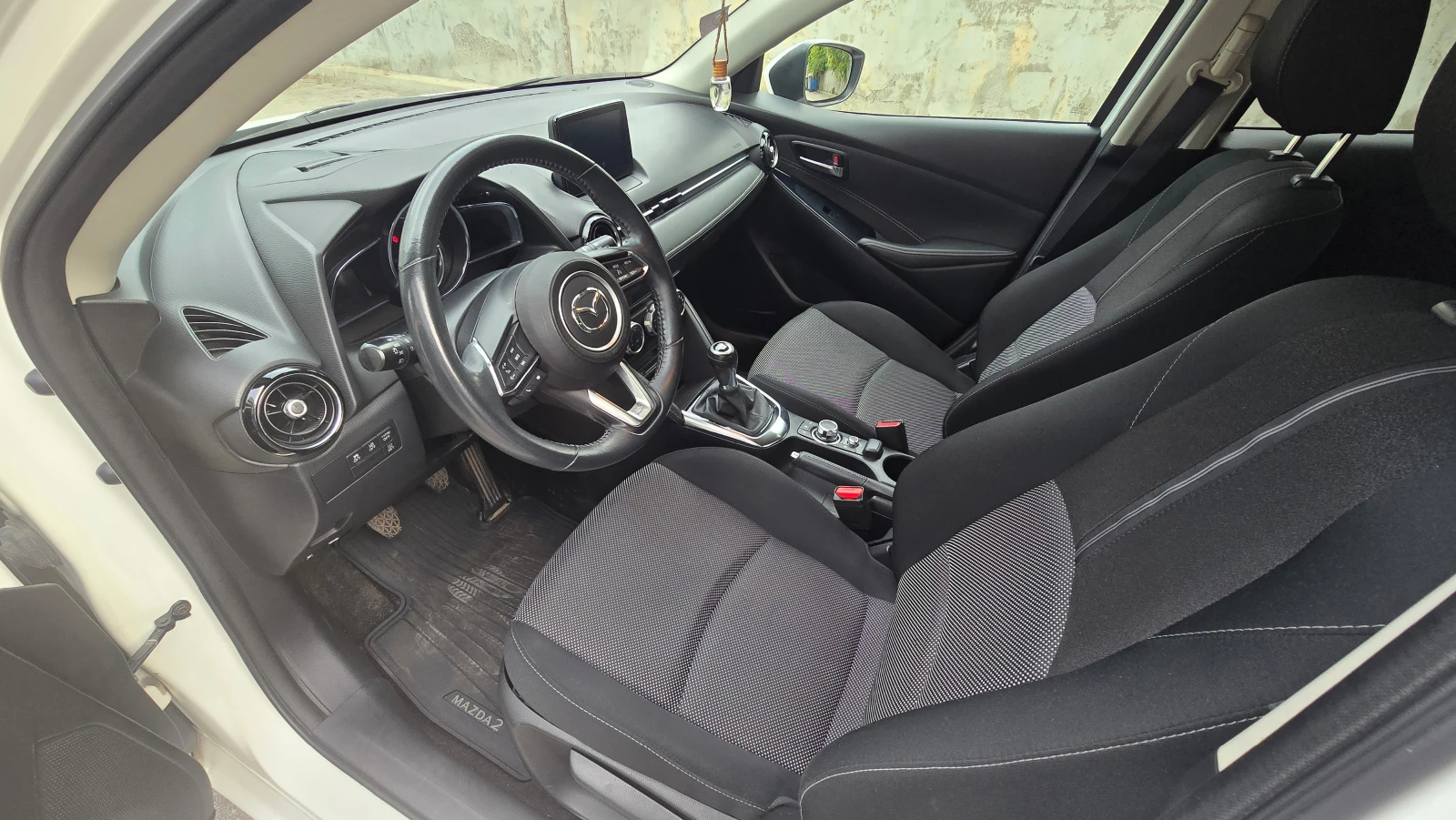 Mazda 2 SKYACTIV HEAD UP 1.5 90 к.с., снимка 6 - Автомобили и джипове - 55326118