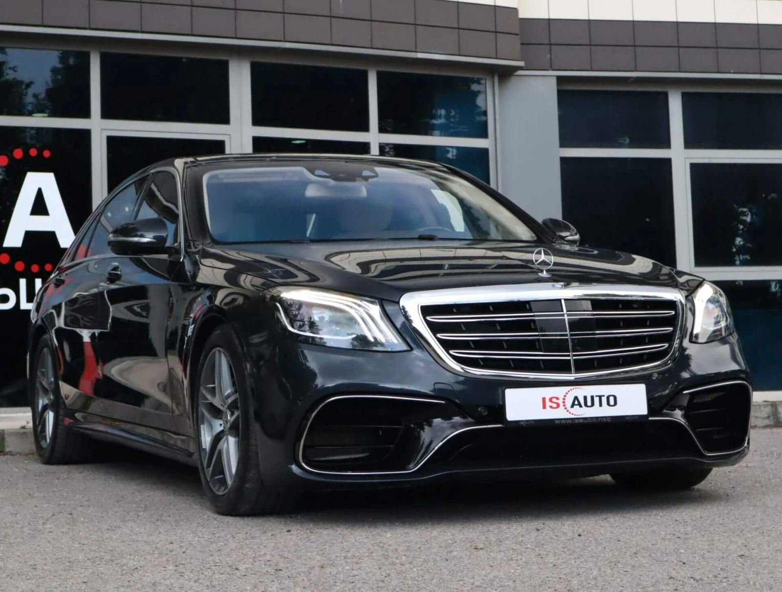 Mercedes-Benz S 550 AMG Line/4Matic/Burmester/HuD/Обдухване/Шибедах/, снимка 3 - Автомобили и джипове - 55355505