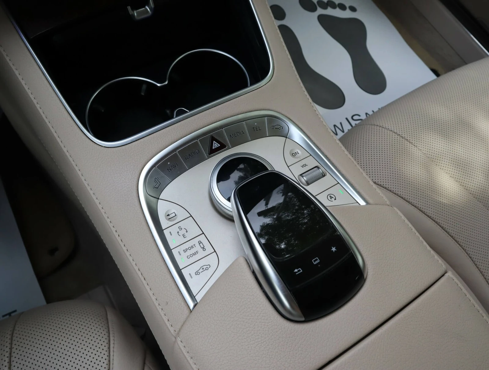 Mercedes-Benz S 550 AMG Line/4Matic/Burmester/HuD/Обдухване/Шибедах/, снимка 12 - Автомобили и джипове - 55355505