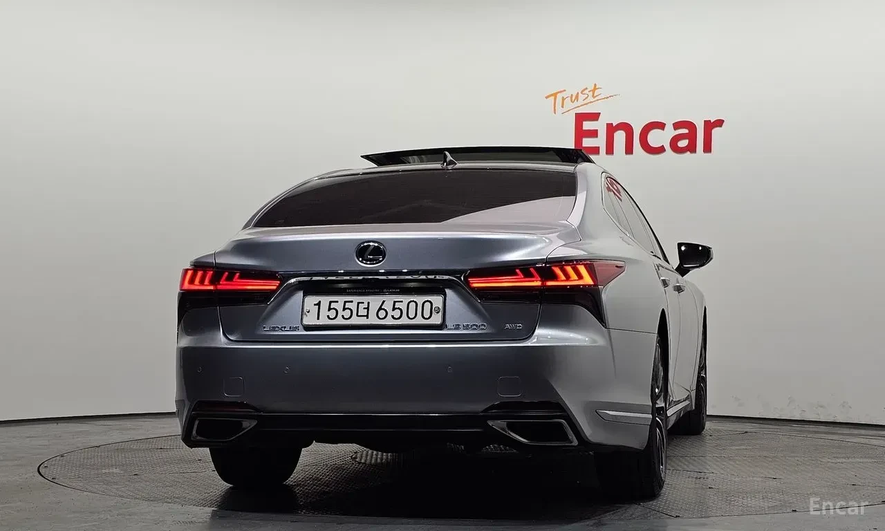 Lexus LS 500 LUXURY* AWD* ПОДГРЕВ* ОБДУХВАНЕ* МАСАЖ* 360КАМЕРА*, снимка 4 - Автомобили и джипове - 55818451
