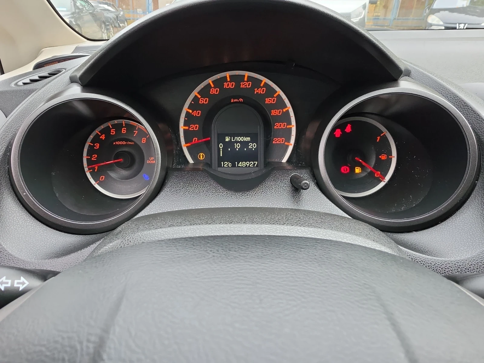 Honda Jazz 1.2i-VTEC FaceLift, снимка 12 - Автомобили и джипове - 55879666