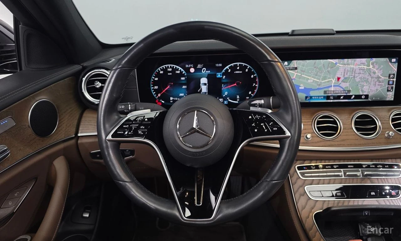 Mercedes-Benz E 250 EXCLUSIVE* ХЕДЪП* ДИСТРОНИК* ОБДУХВАНЕ* КРАЙНА ЦЕН, снимка 10 - Автомобили и джипове - 55987238