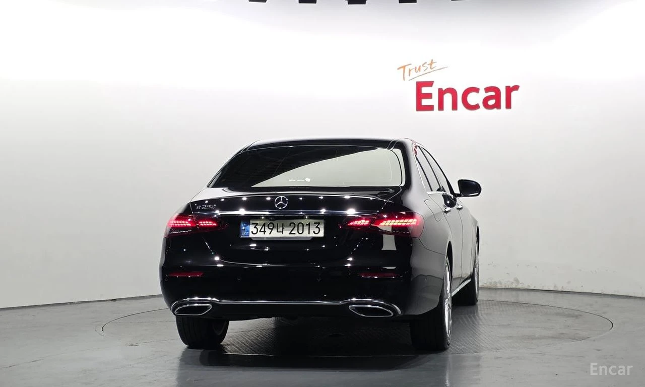 Mercedes-Benz E 250 EXCLUSIVE* ХЕДЪП* ДИСТРОНИК* ОБДУХВАНЕ* КРАЙНА ЦЕН, снимка 3 - Автомобили и джипове - 55987238