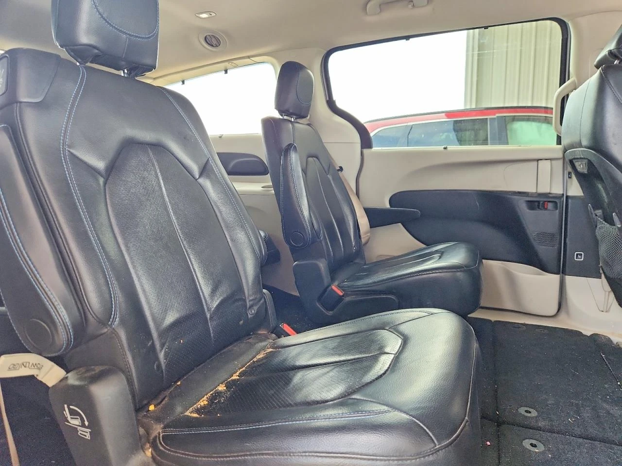 Chrysler Pacifica 3.6l Touring L, снимка 11 - Автомобили и джипове - 56217236