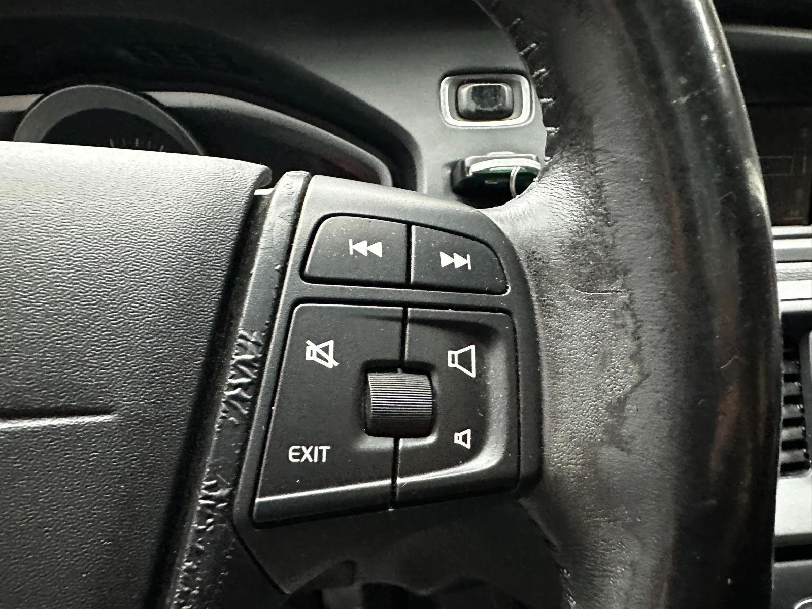 Volvo V40 1.6d 114 к.с., снимка 16 - Автомобили и джипове - 56613912