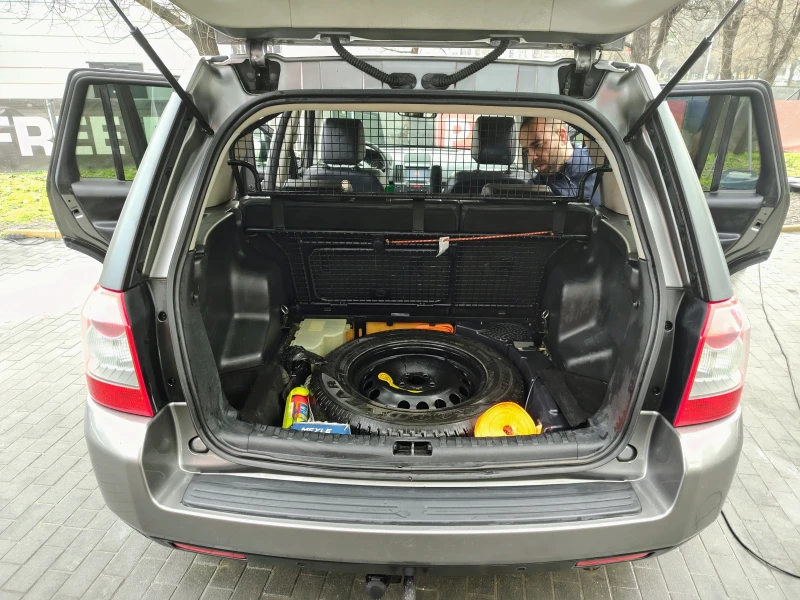 Land Rover Freelander, снимка 12 - Автомобили и джипове - 53391249