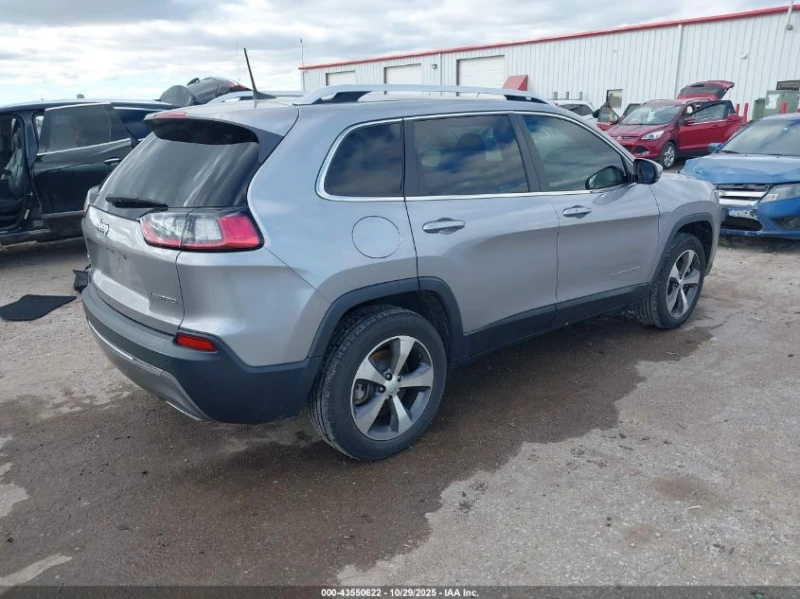 Jeep Cherokee 3.2l Limited 4X4, снимка 4 - Автомобили и джипове - 53536736