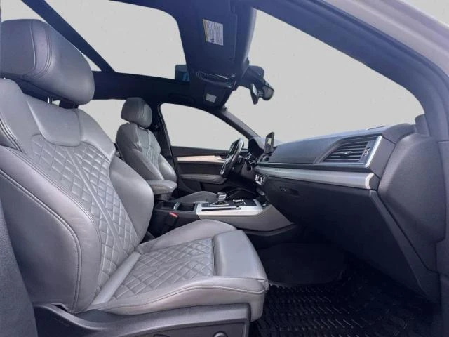 Audi SQ5 PREMIUM PLUS * * CARFAX * * АВТО КРЕДИТ * *  - изображение 6