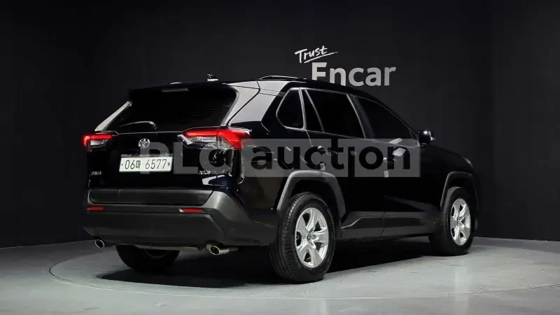 Toyota Rav4 ЦЕНА ДО БЪЛГАРИЯ / ЛИЗИНГ, снимка 2 - Автомобили и джипове - 55432142