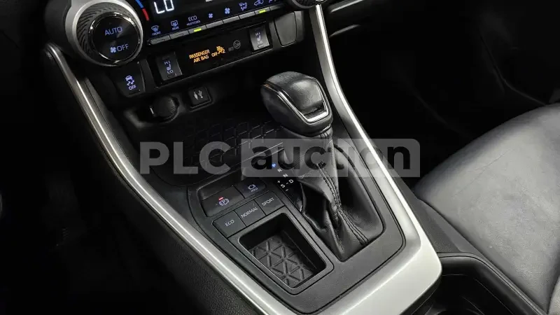 Toyota Rav4 ЦЕНА ДО БЪЛГАРИЯ / ЛИЗИНГ, снимка 9 - Автомобили и джипове - 55432142