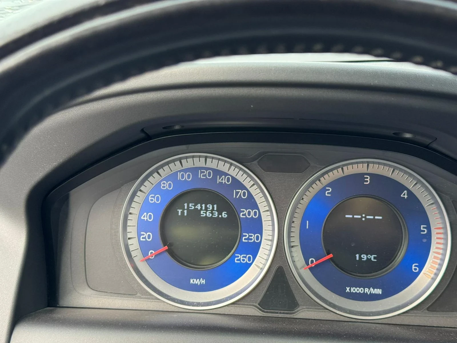 Volvo XC60 2.4DC/4X4/154X.KM РЕАЛНИ/УНИКАТ - изображение 8
