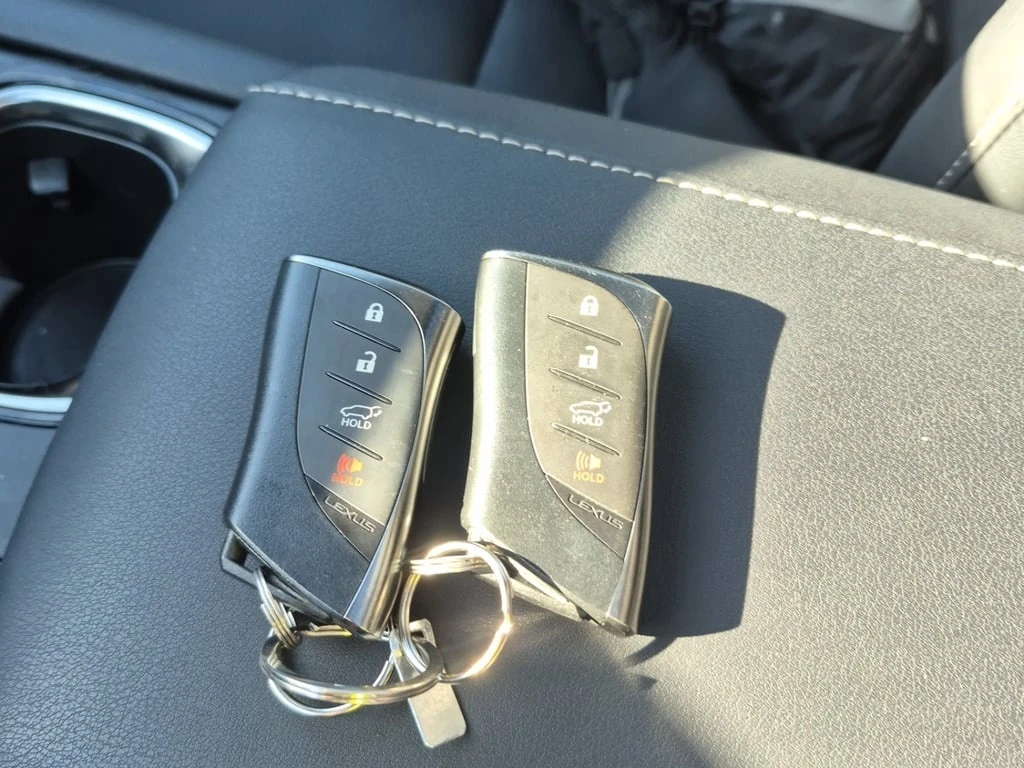 Lexus RX * 350 * CARFAX * ���� �� �� | Mobile.bg � ����������� 8