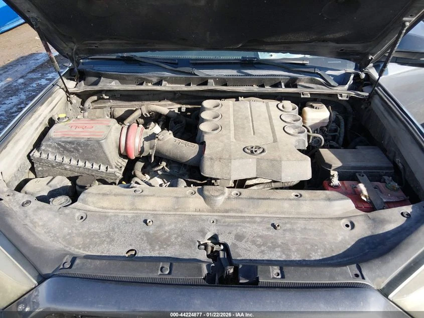 Toyota 4runner 4l Sr5 Premium - изображение 10