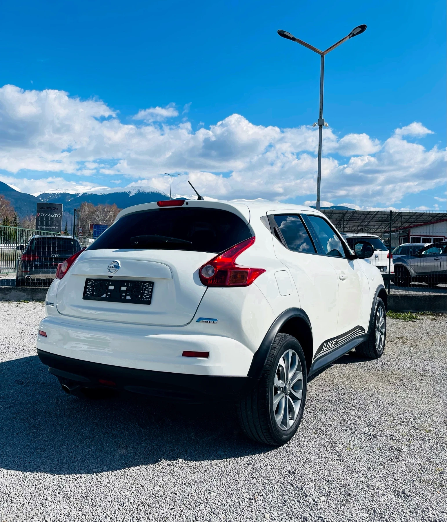 Nissan Juke 1.5 dci Кожа* Камера* BOSE* Подгрев* Реални км, снимка 5 - Автомобили и джипове - 54102714