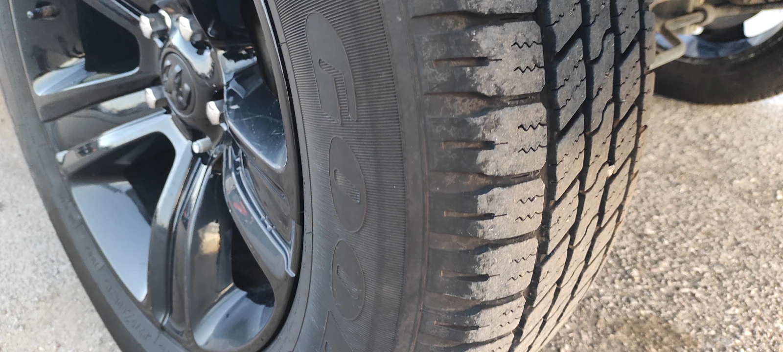 Dodge RAM 1500 CLASSIC 5.7 HEMI CREW-CAB ЧИСТО НОВ!!!, снимка 17 - Автомобили и джипове - 54333024