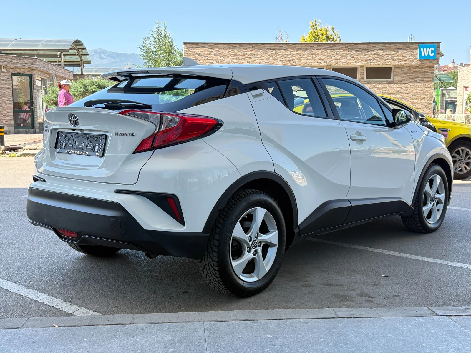 Toyota C-HR 6 МЕСЕЦА ГАРАНЦИЯ/1.8 Hybrid 122к.с. Камера, снимка 5 - Автомобили и джипове - 55119778