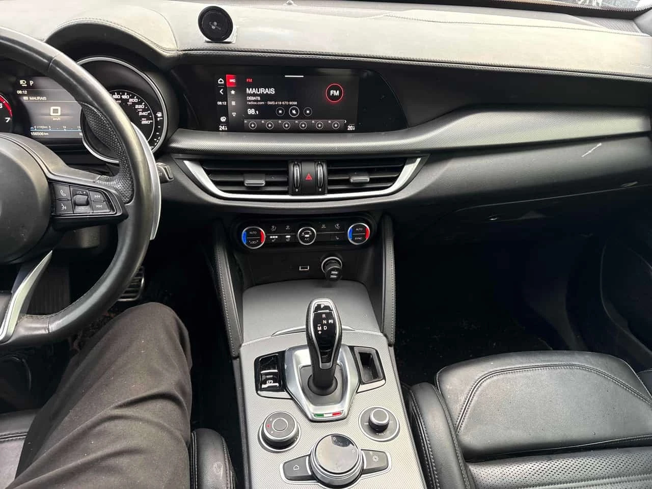 Alfa Romeo Stelvio * VELOCE * KEYLESS * ПОДГРЕВ * , снимка 9 - Автомобили и джипове - 56708002