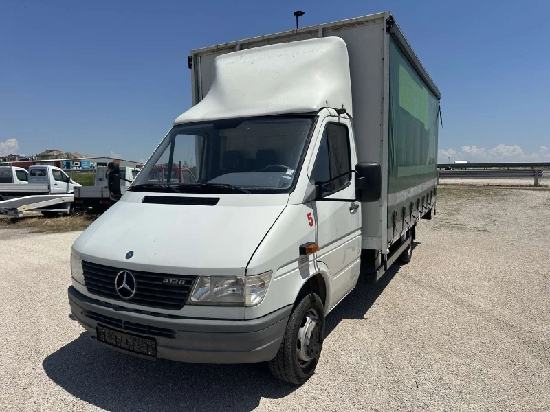 Mercedes-Benz Sprinter 412
