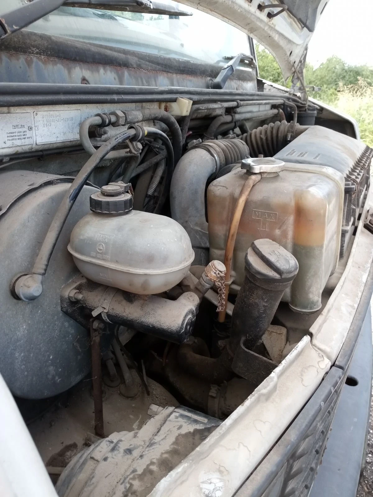 Mercedes-Benz 814 Десен волан, снимка 11 - Камиони - 55678324