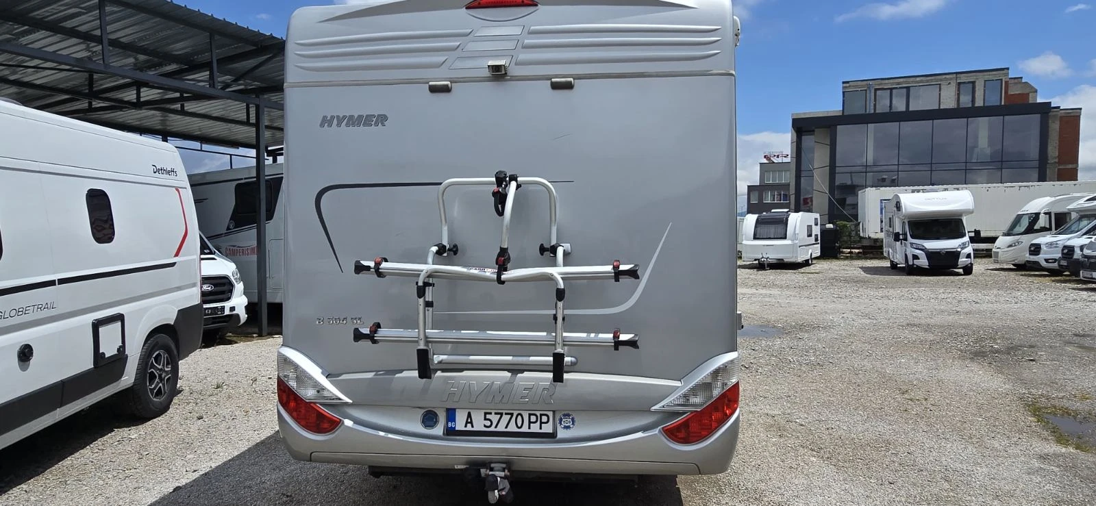 Кемпер HYMER / ERIBA Hymer B-504 SL, снимка 3 - Каравани и кемпери - 54749895