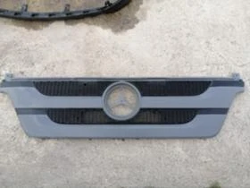 Оригинална решетка за Мерцедес AXOR 2 ...A9408880223..., снимка 1