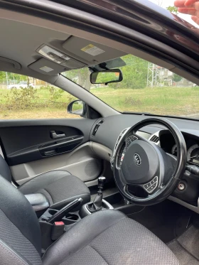 Kia Ceed  1.6 CRDI 2007г., снимка 10
