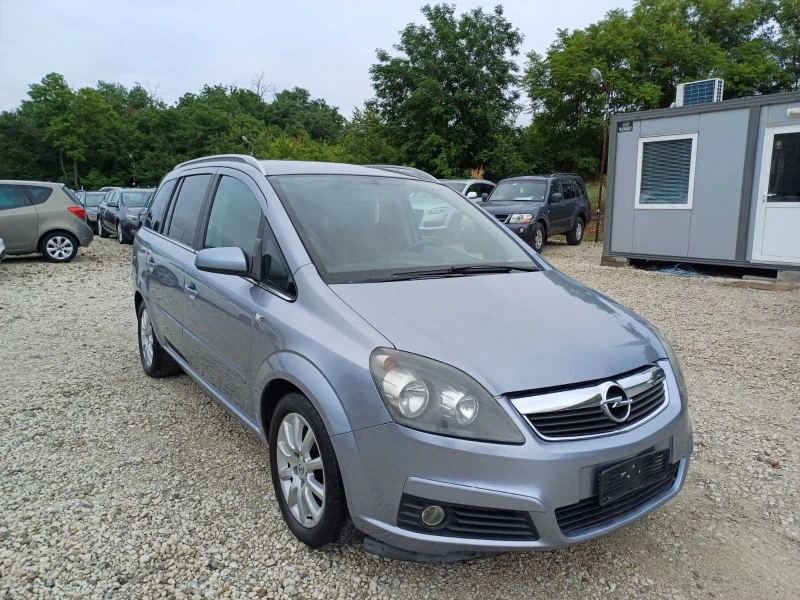 Opel Zafira 1.9cdti 120k.c * UNIKAT* , снимка 10 - Автомобили и джипове - 46224873