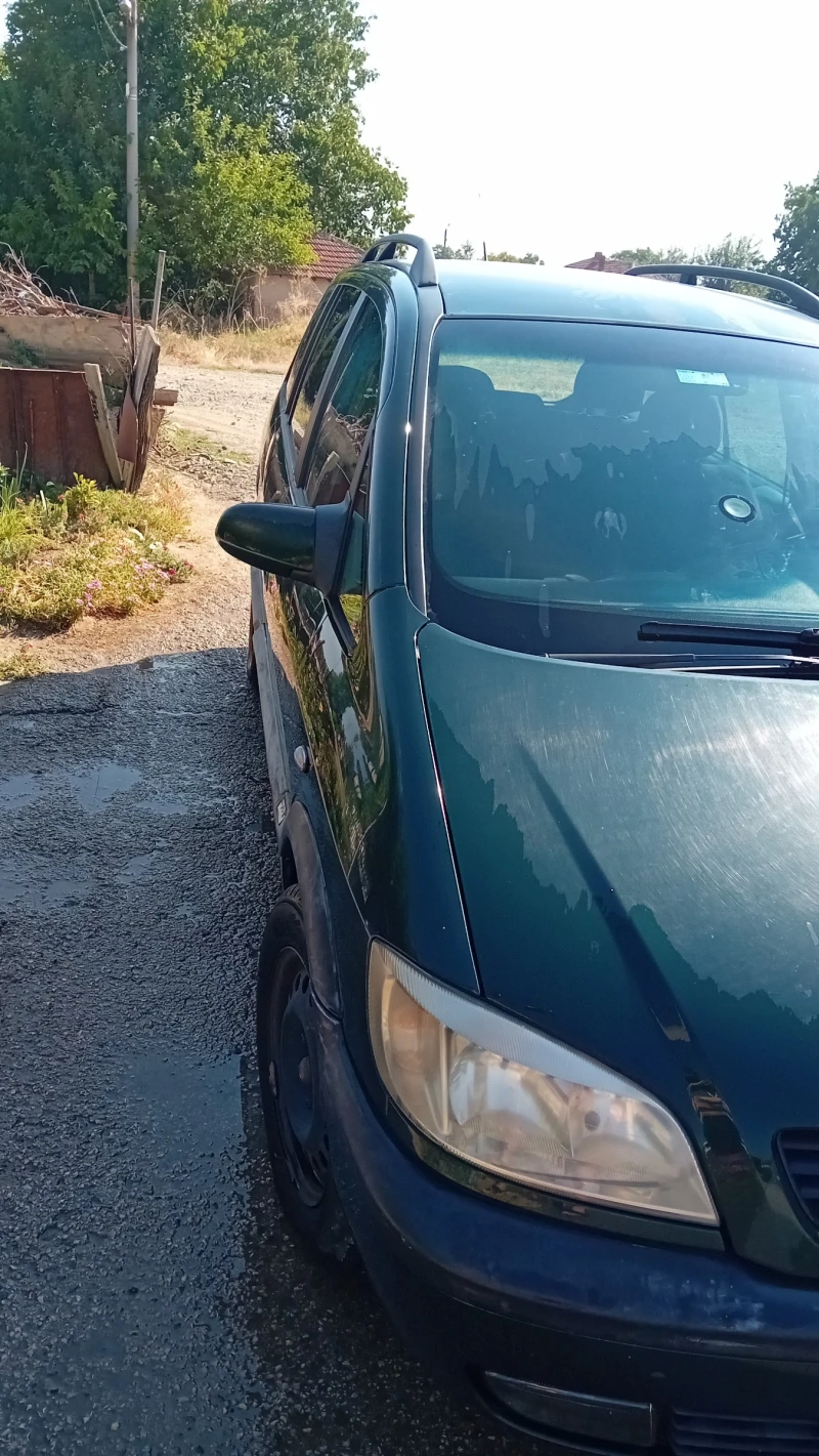 Opel Zafira, снимка 3 - Автомобили и джипове - 47010357