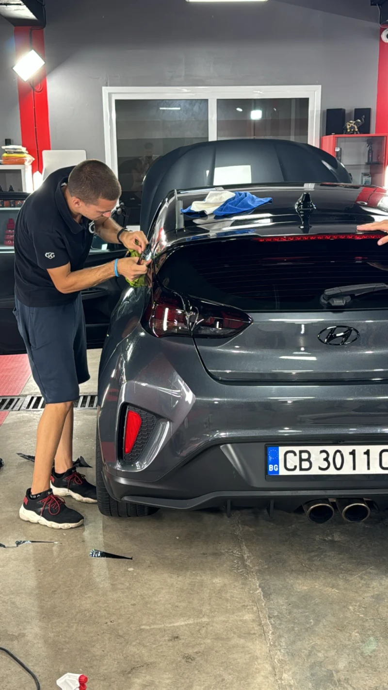 Hyundai Veloster , снимка 5 - Автомобили и джипове - 49116951