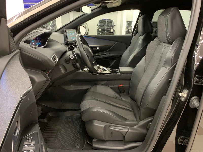Peugeot 3008 1.6 Plug-in #DISTR#CAMERA#KeyLess#BLINDspot#LineAs, снимка 8 - Автомобили и джипове - 51737409