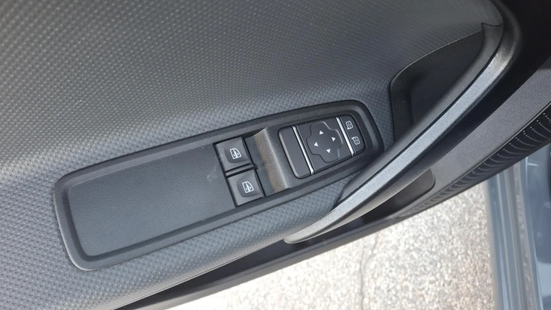 Mercedes-Benz Citan 112 Mixto, снимка 13 - Автомобили и джипове - 51765071