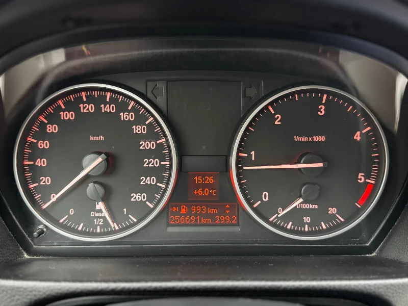 BMW 316, снимка 12 - Автомобили и джипове - 52886395