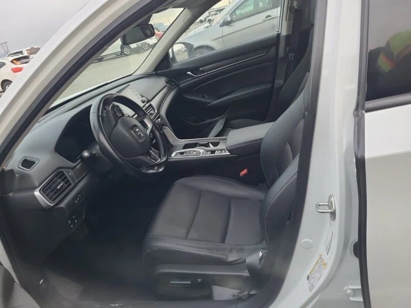 Honda Accord * CARFAX * БЕЗ ПЪРВОНАЧАЛНА ВНОСКА, снимка 5 - Автомобили и джипове - 52891103