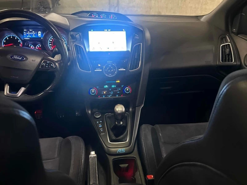 Ford Focus * RS * CARFAX * БЕЗ ПЪРВОНАЧАЛНА ВНОСКА, снимка 16 - Автомобили и джипове - 52950794