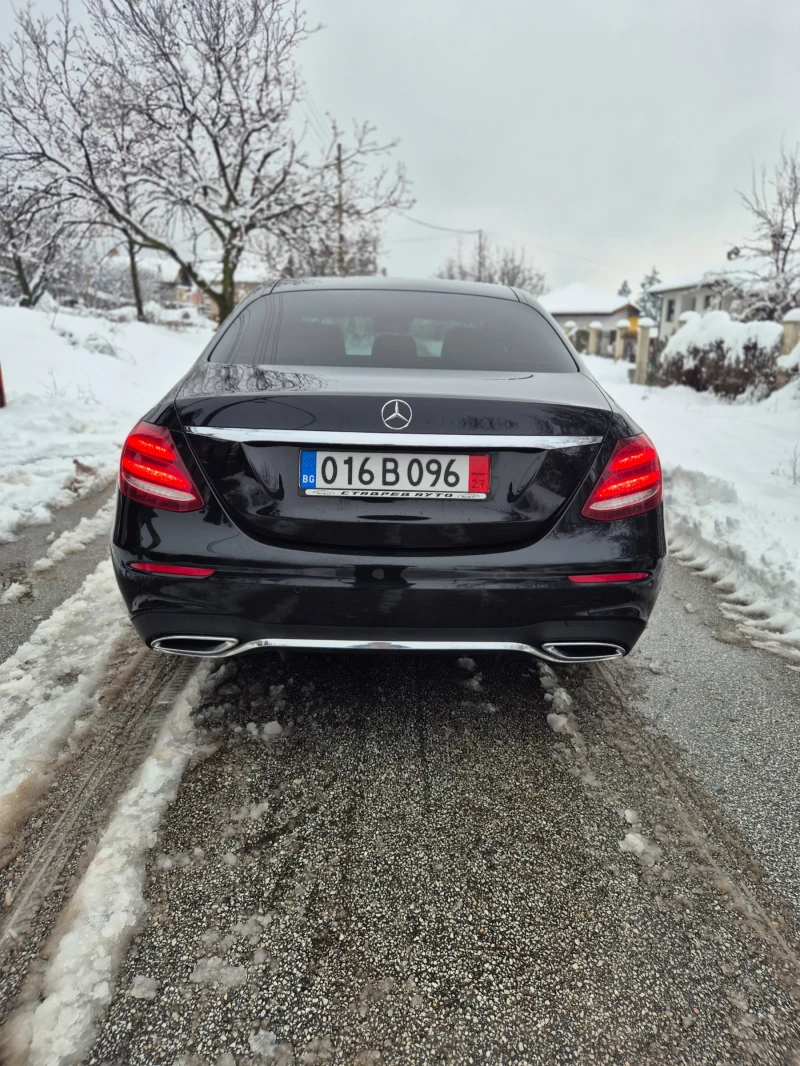 Mercedes-Benz E 220 AMG /9Gtronic /11.19г, снимка 6 - Автомобили и джипове - 53329949