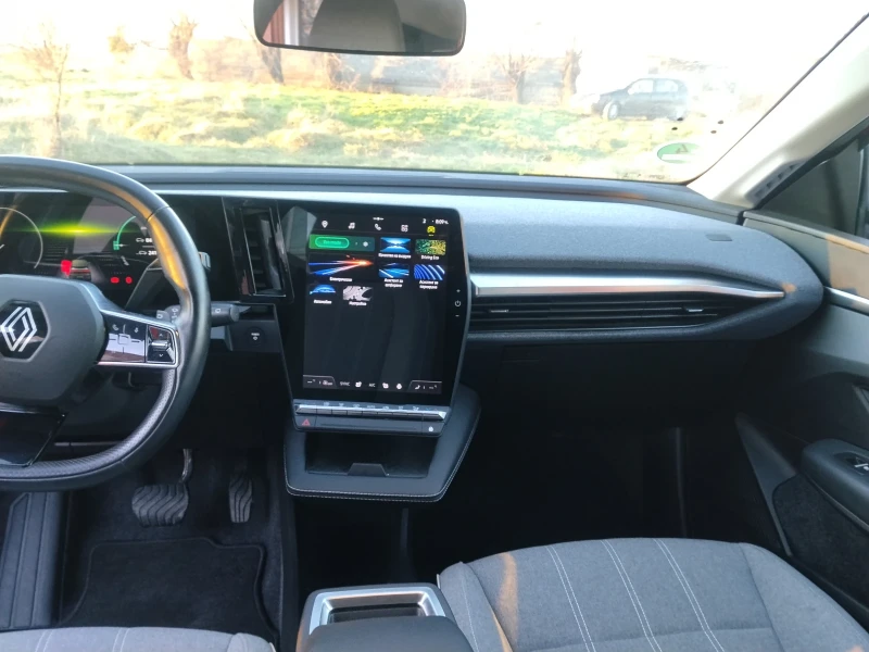 Renault Megane E-TECH Germany , снимка 10 - Автомобили и джипове - 53478485