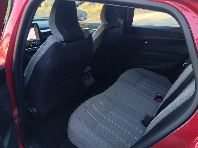 Renault Megane E-TECH Germany , снимка 15 - Автомобили и джипове - 53478485