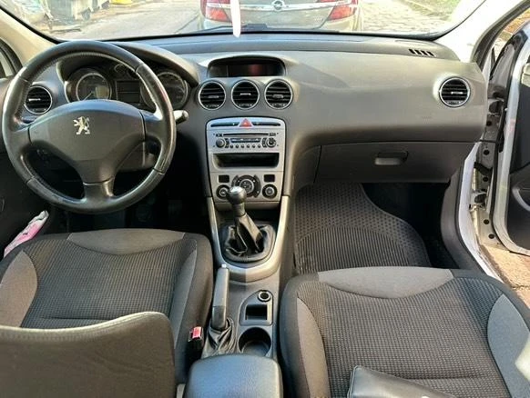 Peugeot 308, снимка 6 - Автомобили и джипове - 48489609