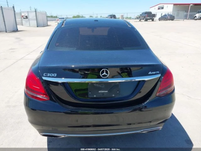 Mercedes-Benz C 300 AMG LINE - изображение 2