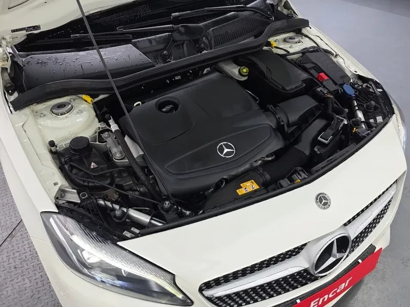 Mercedes-Benz A 200  Amg Line, снимка 6 - Автомобили и джипове - 56225544