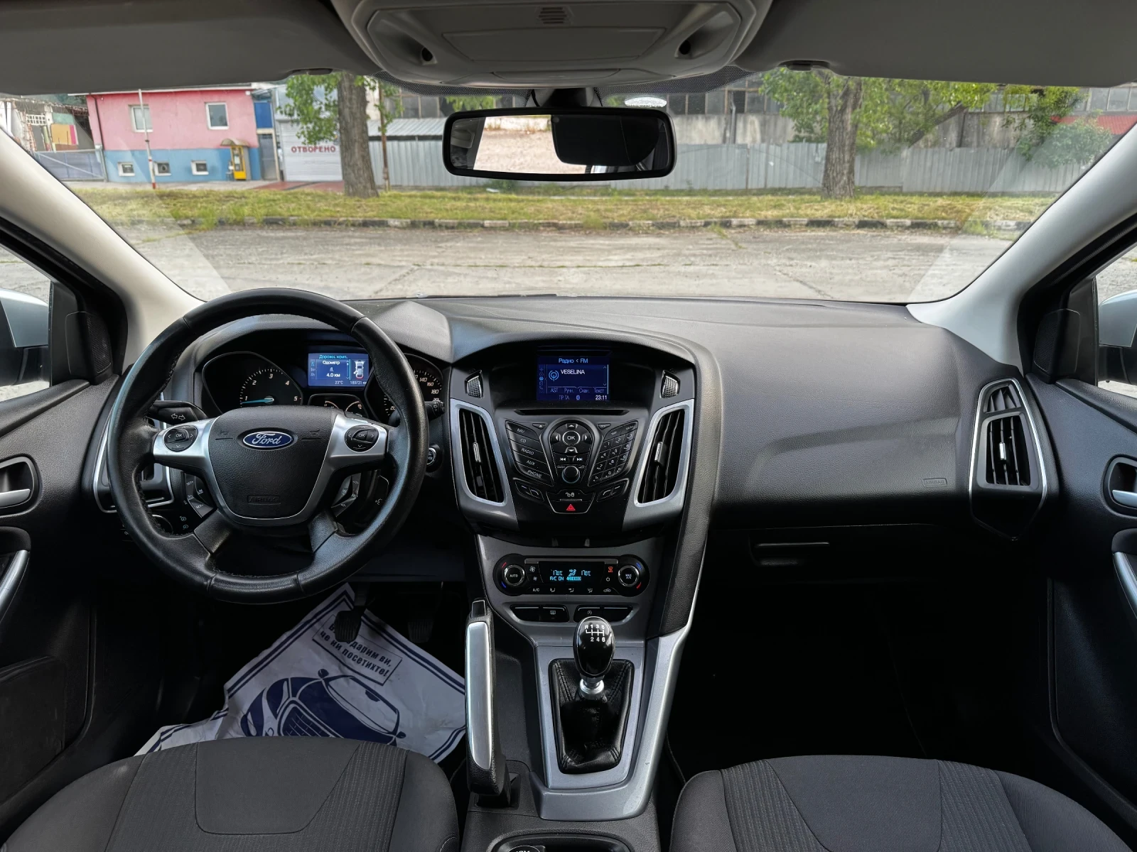 Ford Focus 1.6TDCI/KEYLESS/НАВИГАЦИЯ - изображение 10