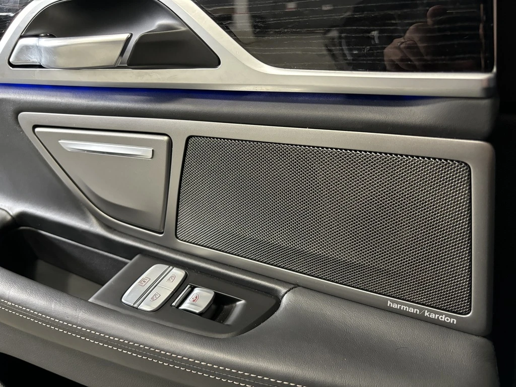 BMW 750 M PACK/HEADS UP/MASSAGE/XDRIVE  - изображение 7