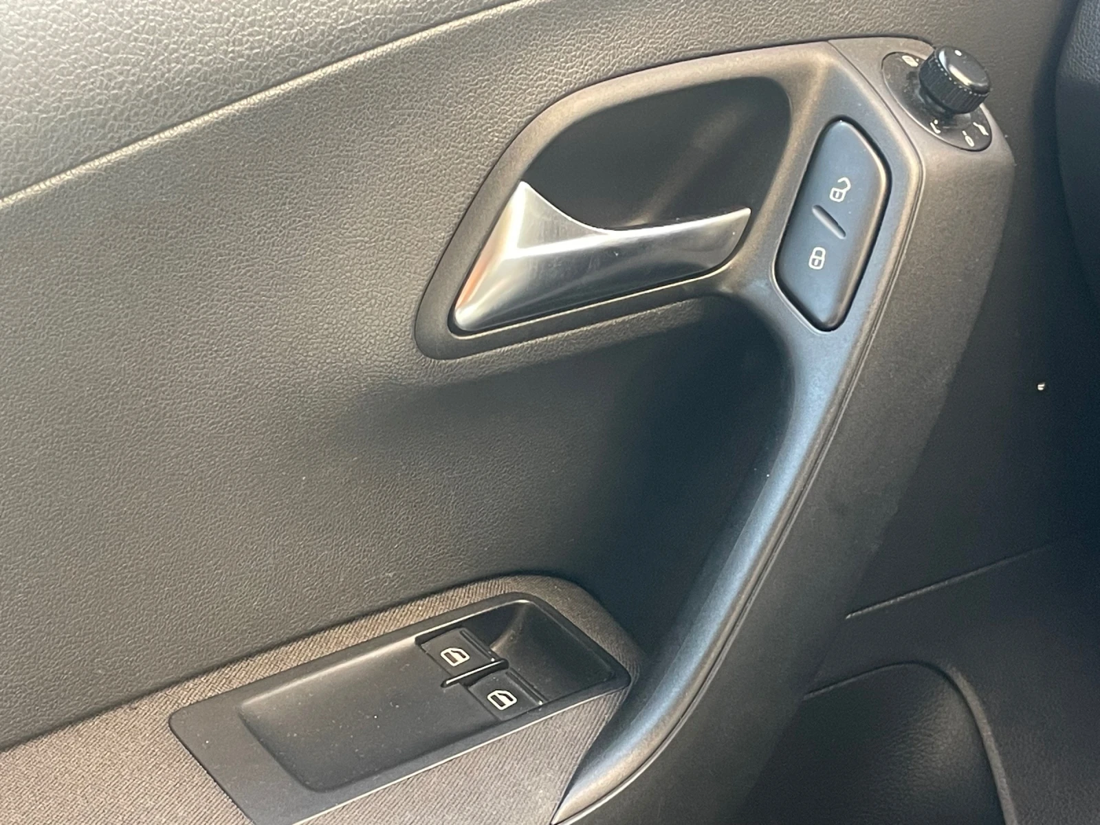VW Polo  - изображение 10