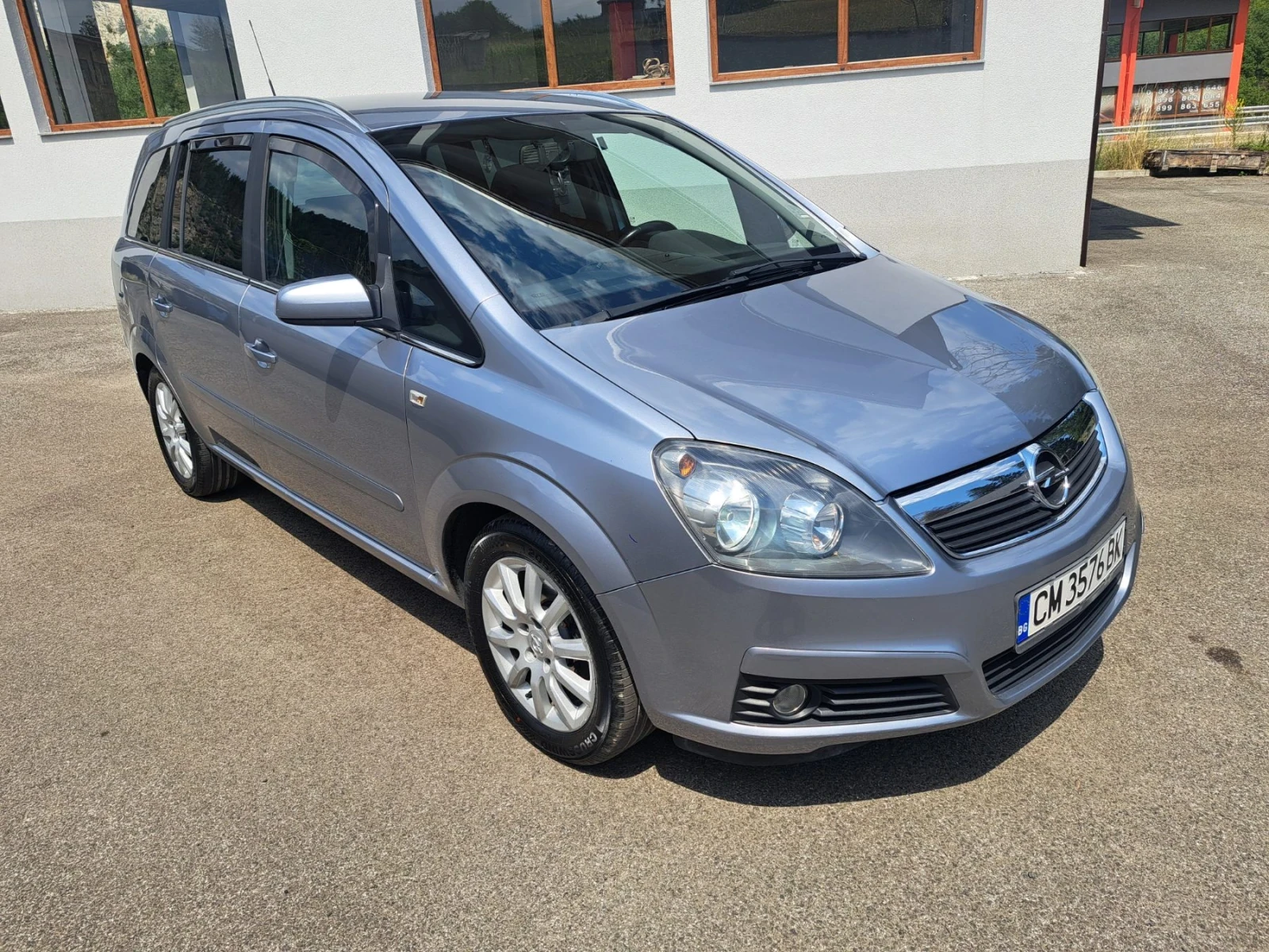 Opel Zafira  - изображение 2