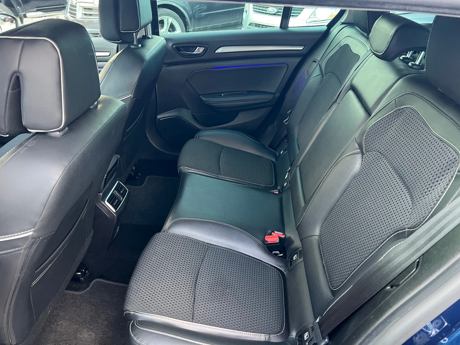 Renault Megane BOSE 1.2* ���������* ���������* FULL LED*  | Mobile.bg � ����������� 11